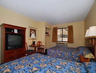 Super 8 By Wyndham Hotel 3*